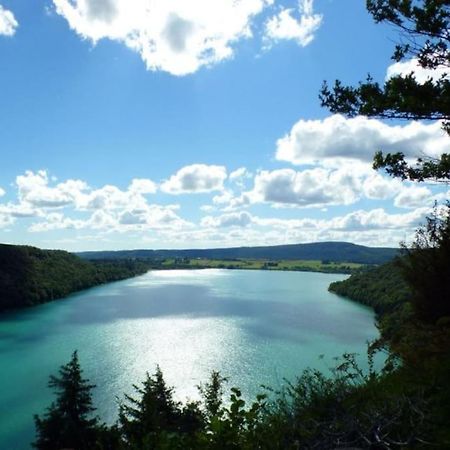 Superbe Appartement Au Coeur Du Jura 尚帕尼奥勒 外观 照片