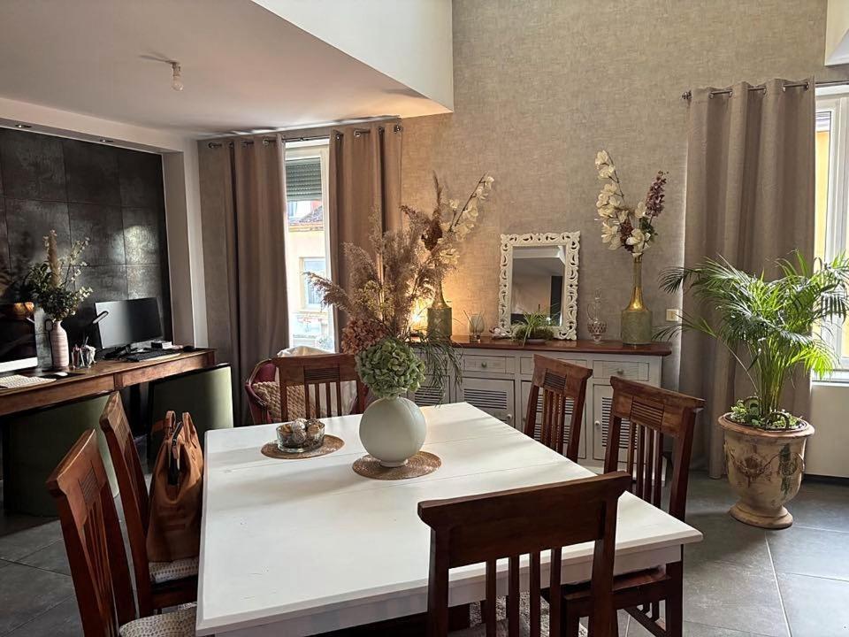 Superbe Appartement Au Coeur Du Jura 尚帕尼奥勒 外观 照片